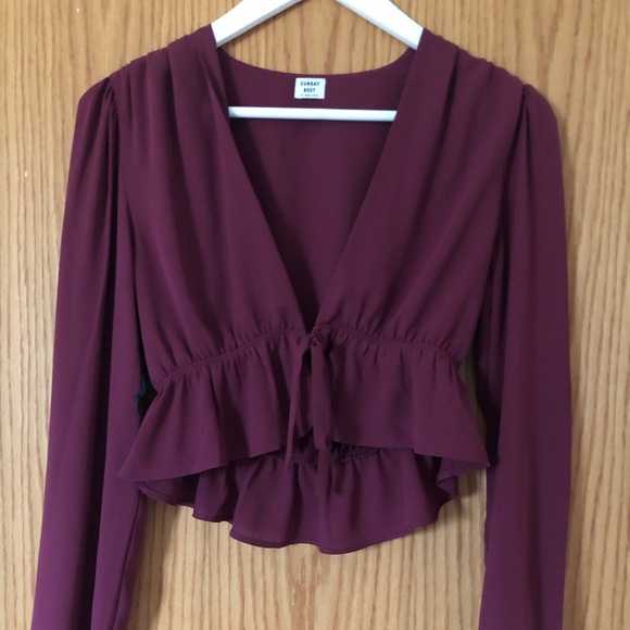 SUNDAY BEST TIE-FRONT BLOUSE - Picture 2 of 3